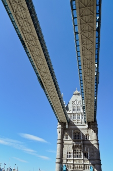 London, England: Tower Bridge