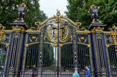 London, England: Canada Gate near Buckingham Palace.